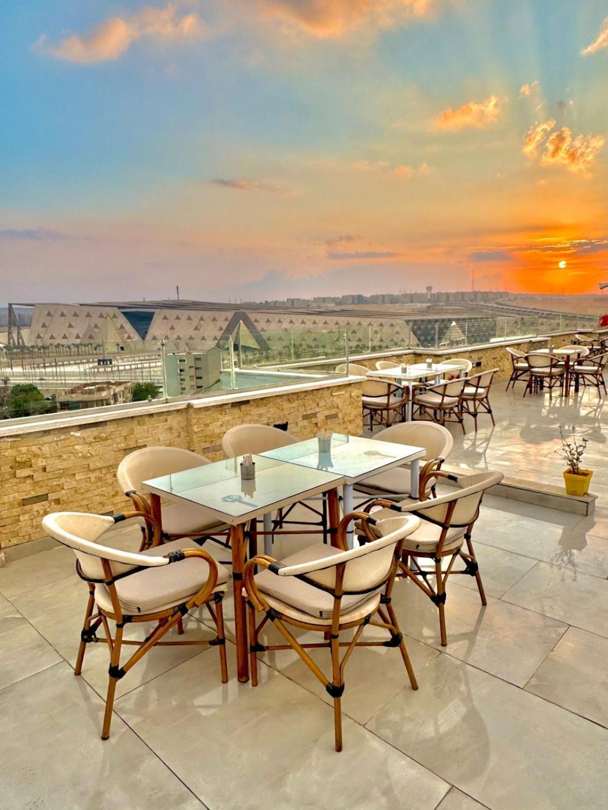 فندق Grand Museum & Pyramids View Kafr Ghatati المظهر الخارجي الصورة